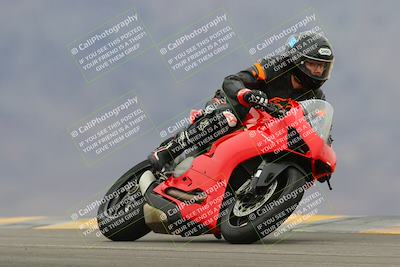 media/Jan-15-2023-SoCal Trackdays (Sun) [[c1237a034a]]/Turn 9 (2pm)/